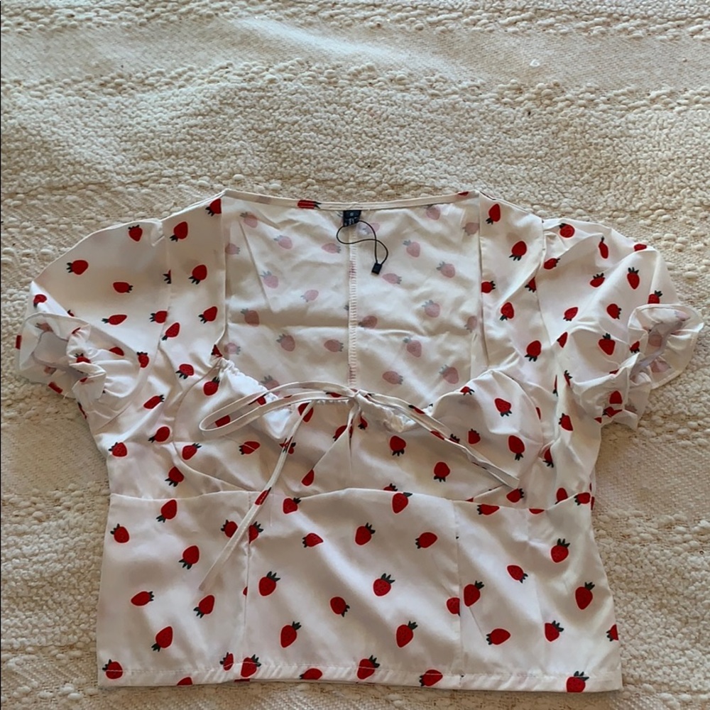 STRAWBERRY BALCONETTE TOP